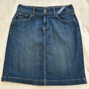 Old Navy Dark Blue 5 pocket Denim Skirt